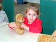 Za nami Literacki Dzień Pluszowego Misia w wieluńskiej bibliotece miejskiej